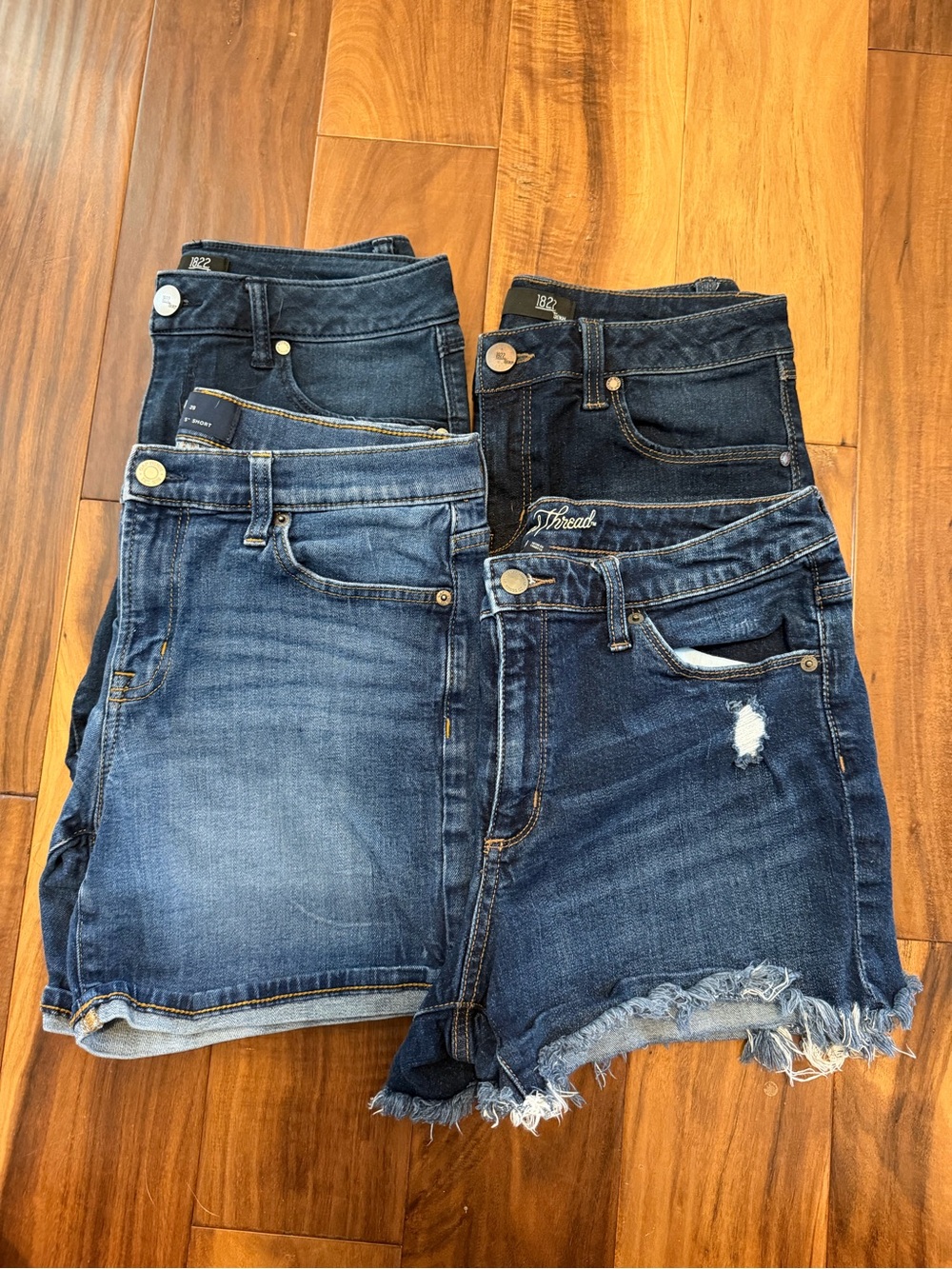 Bundle - Women’s Jean Shorts size 8 GAP, Universal Thread & 1822 Denim